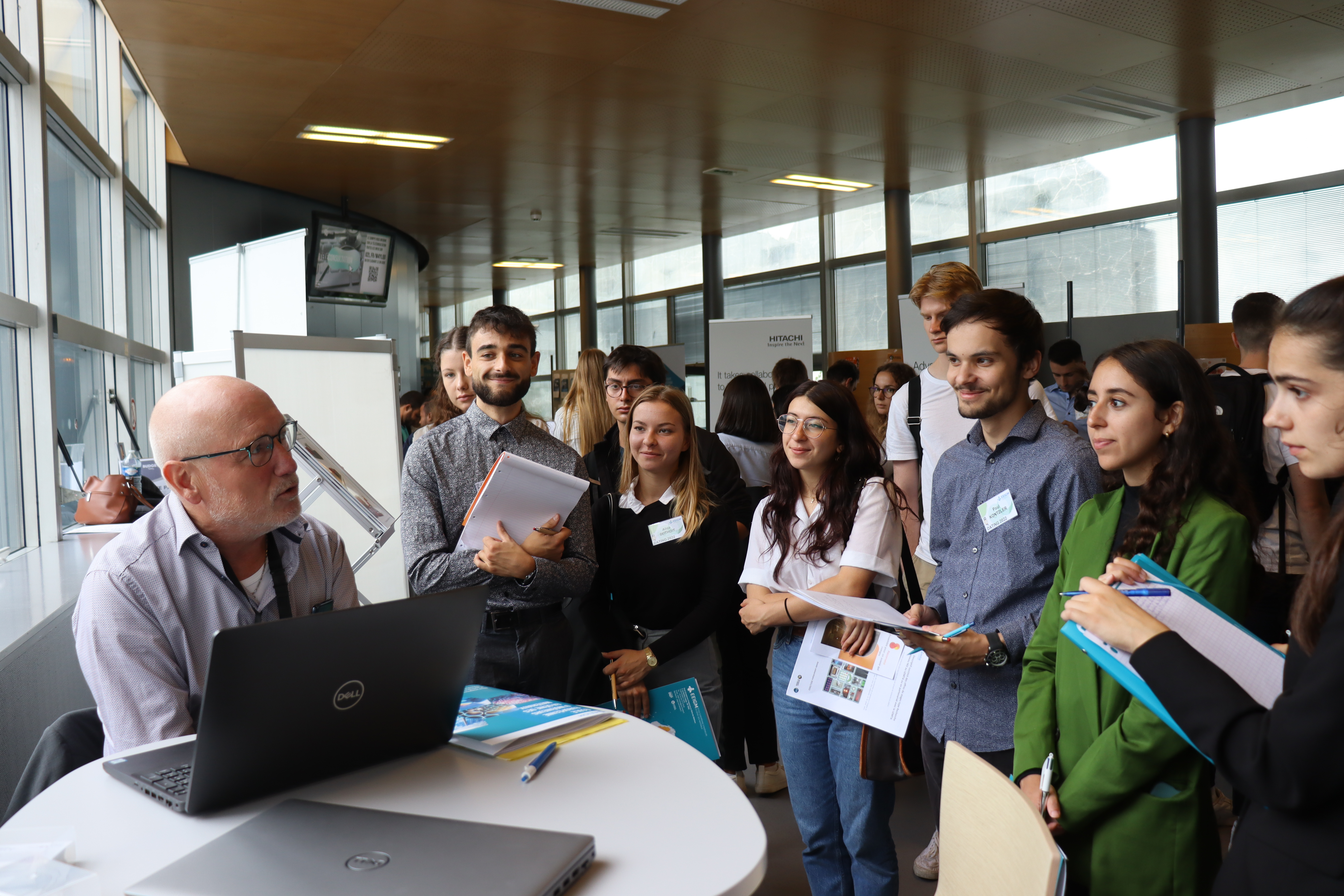 job dating 2022 stand